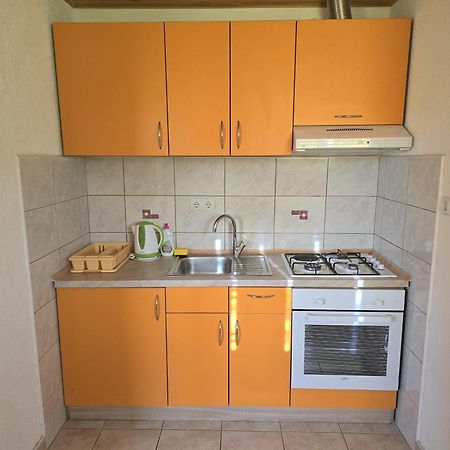 Apartman Majetic Apartment Seliste Dreznicko Exterior photo